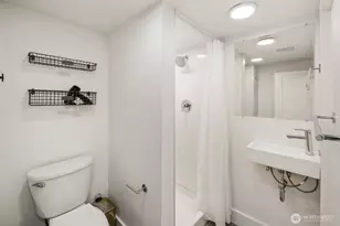 5240 39th Ave S, Seattle, WA 98118 - Photo 23