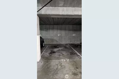 13717 Linden Avenue N #229, Seattle, WA 98133 - Photo 5