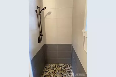 216 S 173rd Place, Burien, WA 98148 - Photo 27