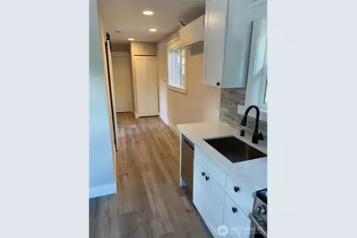 216 S 173rd Place, Burien, WA 98148 - Photo 23