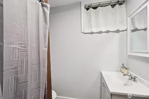 23417 NE Canyon Rd, Battle Ground, WA 98604 - Photo 23