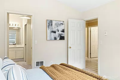 1240 Weaver Road NW #B1, Bainbridge Island, WA 98110 - Photo 11