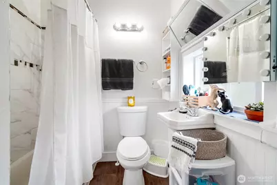 1224 4th St, Cosmopolis, WA 98537 - Photo 11