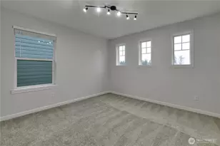 5623 Douglas Ave SE, Auburn, WA 98092 - Photo 25