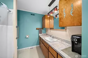 325 N Kansas Ave, East Wenatchee, WA 98802 - Photo 29