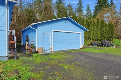 120 Sandy Bend Road, Castle Rock, WA 98611 - Photo 25