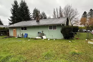 2108 NE Bellpark Dr, Bremerton, WA 98310 - Photo 3