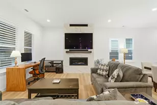 23559 SE Wisteria St, Black Diamond, WA 98010 - Photo 9