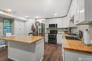 5537 S 119th St, Seattle, WA 98178 - Photo 9