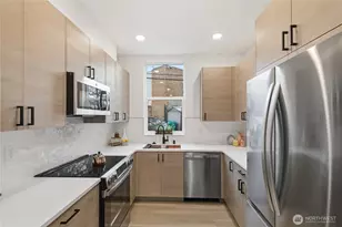 805 S Sullivan St, Seattle, WA 98108 - Photo 11