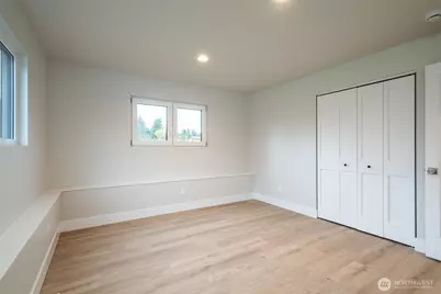 2910 K Avenue, Anacortes, WA 98221 - Photo 25