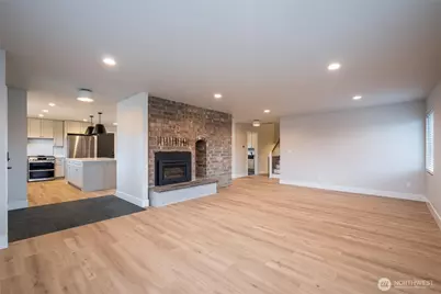 2910 K Avenue, Anacortes, WA 98221 - Photo 5