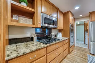 3728 70th Ave Ct W, University Place, WA 98466 - Photo 11