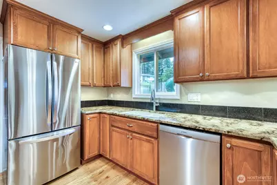 3728 70th Avenue Ct W, University Place, WA 98466 - Photo 9