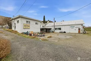 310 Center St, Grand Coulee, WA 99133 - Photo 5