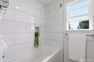 2713 NE 23rd Pl, Renton, WA 98056 - Photo 23