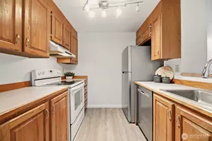 4705 176th St SW, Lynnwood, WA 98037 - Photo 9