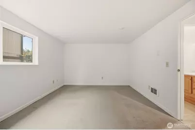 4705 176th Street SW #B1, Lynnwood, WA 98037 - Photo 19