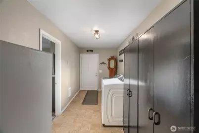 755 Willapa Second Street, Raymond, WA 98577 - Photo 15