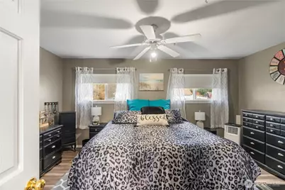 755 Willapa Second Street, Raymond, WA 98577 - Photo 17