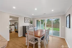 8 Trinity Pl, Cosmopolis, WA 98537 - Photo 11