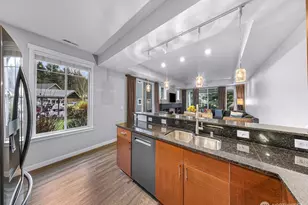 4621 Quinn Ct, Bellingham, WA 98226 - Photo 5