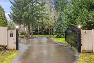 603 School St SE, Lacey, WA 98503 - Photo 3