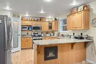 603 School St SE, Lacey, WA 98503 - Photo 9