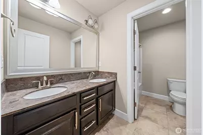 18815 Greenwood Place E, Bonney Lake, WA 98391 - Photo 29