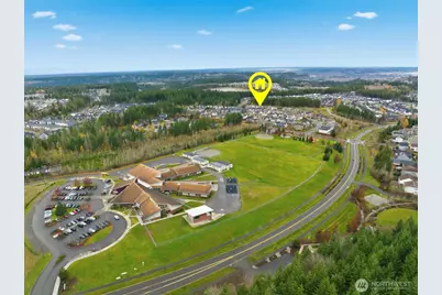 18815 Greenwood Place E, Bonney Lake, WA 98391 - Photo 3