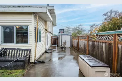 1705 36th Street, Anacortes, WA 98221 - Photo 35