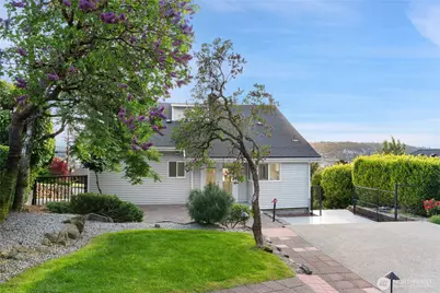 420 Renton Avenue S, Renton, WA 98057 - Photo 29