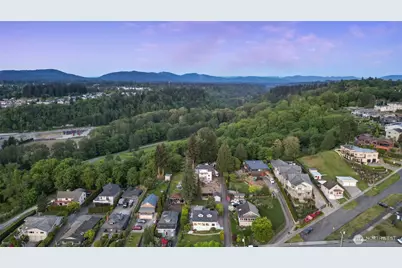 420 Renton Avenue S, Renton, WA 98057 - Photo 39