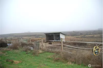 20535 Road 6 SE, Warden, WA 98857 - Photo 13