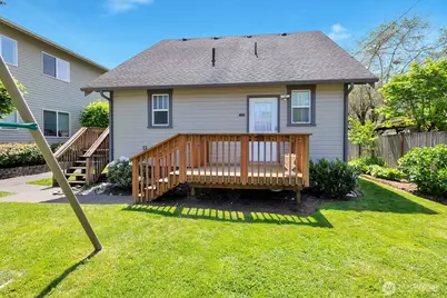 250 SE Andrews Street, Issaquah, WA 98027 - Photo 15