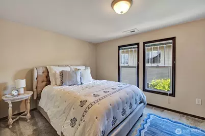 250 SE Andrews Street, Issaquah, WA 98027 - Photo 11