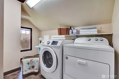 250 SE Andrews Street, Issaquah, WA 98027 - Photo 13