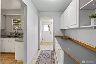 1715 McDougall Ave, Everett, WA 98201 - Photo 13