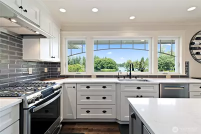 10841 Evergreen Terrace SW, Lakewood, WA 98498 - Photo 13