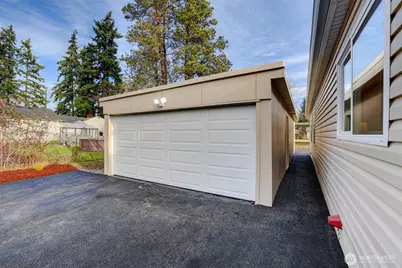 11221 40th Avenue E, Tacoma, WA 98446 - Photo 31