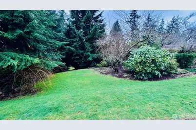 350 E Fairway Drive, Allyn, WA 98524 - Photo 3