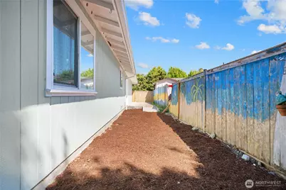 1717 E 42nd Street, Tacoma, WA 98404 - Photo 25