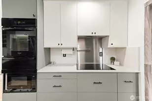 1717 E 42nd St, Tacoma, WA 98404 - Photo 9