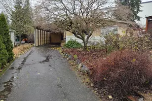 13320 Hwy 99, Everett, WA 98204 - Photo 3