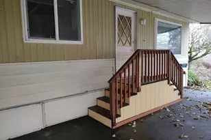 13320 Hwy 99, Everett, WA 98204 - Photo 7