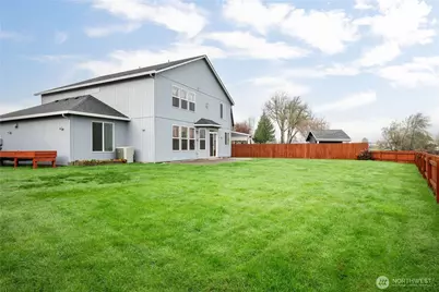1834 Island Drive, Longview, WA 98632 - Photo 35