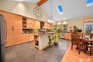 5592 Parkridge Pl, Sedro Woolley, WA 98284 - Photo 9