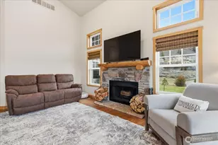 19994 Coulee View Rd, Electric City, WA 99123 - Photo 11