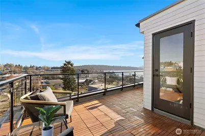 953 N 35th Street, Seattle, WA 98103 - Photo 33