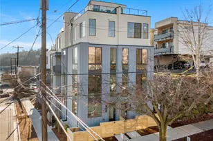 953 N 35th St, Seattle, WA 98103 - Photo 3